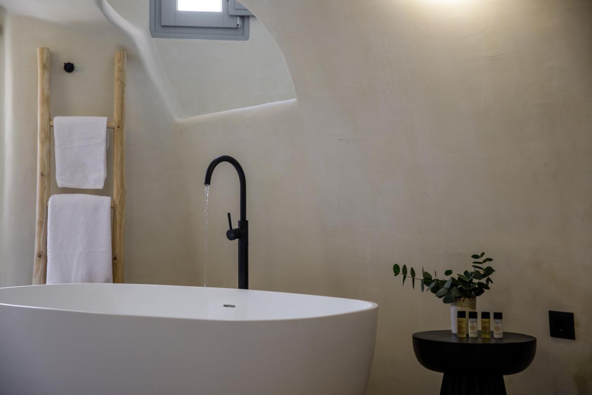 Annouso Villa With Hot Tub By Caldera Houses Oia Dış mekan fotoğraf